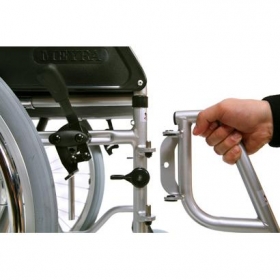 Механическое инвалидное кресло-коляска Meyra Service 3.600